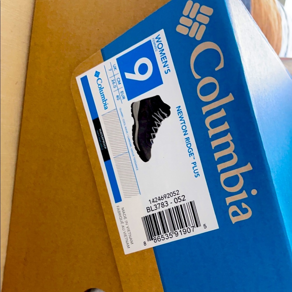 Women’s Columbia  Hiking boots